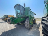 9500 JOHN DEERE COMBINE