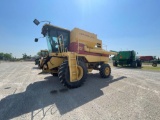 TR96 NEW HOLLAND COMBINE