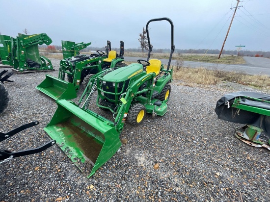 1023E JOHN DEERE TRACTOR WITH 120R LOADER, MOWER