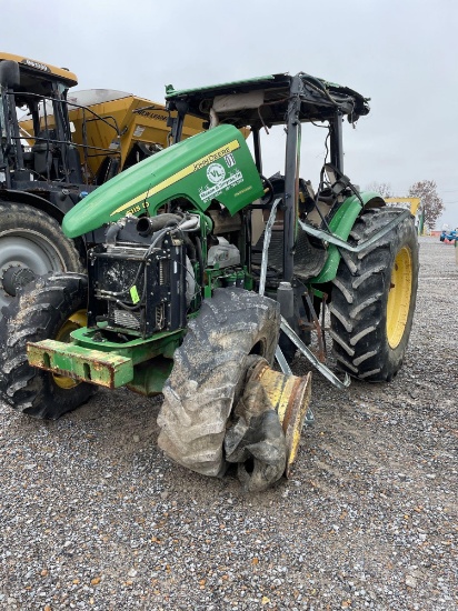 6115D JOHN DEERE TRACTOR, MFWD
