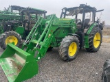 6130R JOHN DEERE TRACTOR WITH 620R LOADER, MFWD