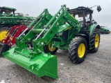 6110M JOHN DEERE TRACTOR WITH 620R LOADER, MFWD