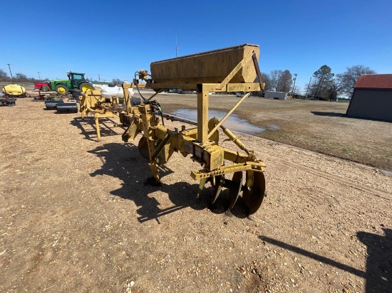 LEVEE PLOW WITH SEEDER