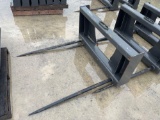 TITAN HAY SPEAR
