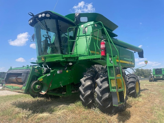 9870 STS JOHN DEERE COMBINE,