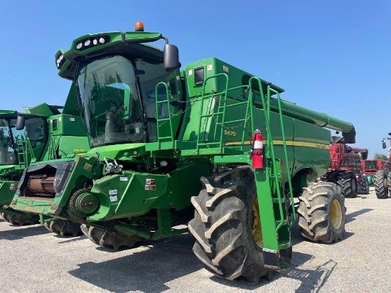 S670 JOHN DEERE COMBINE, 2012 YR.
