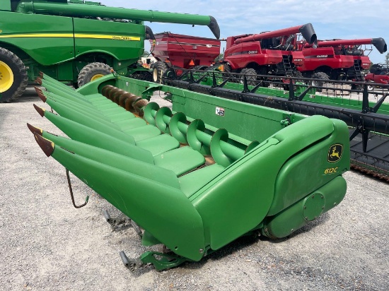 612C JOHN DEERE CORN HEAD, 2010 YR.