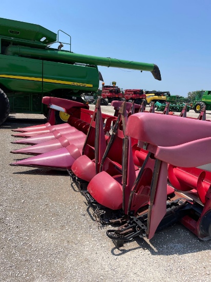 2208 CASE IH CORN HEAD