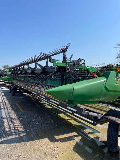 735D JOHN DEERE DRAPER PLATFORM, 2018 YR.