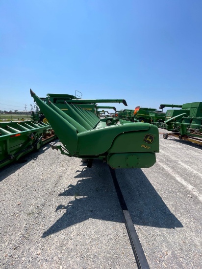 612C JOHN DEERE CORN HEAD, 2009 YR.