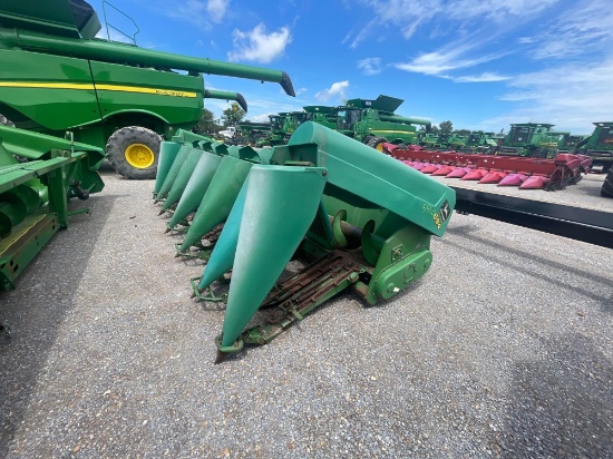 694 JOHN DEERE CORN HEAD