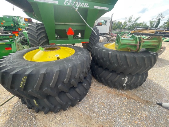 SET OF DUALS AND SPACERS