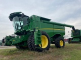 S670 JOHN DEERE COMBINE, 2012 YR.