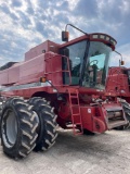 2388 CASE IH COMBINE