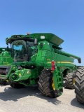 S680 JOHN DEERE COMBINE