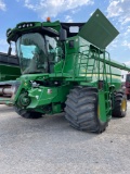 S680 JOHN DEERE COMBINE