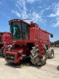 2388 CASE IH COMBINE