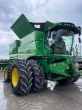 S680 JOHN DEERE COMBINE