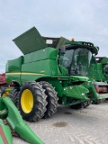 S690 JOHN DEERE COMBINE