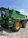 9870 STS JOHN DEERE COMBINE