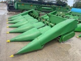 JOHN DEERE CORN HEAD