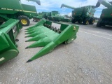 643 JOHN DEERE CORN HEAD