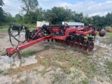 690 CASE IH DISK RIPPER