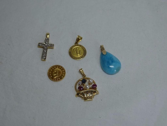 Gold Coin and Pendant Lot