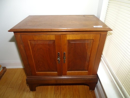 Custom made cabinet (PICK UP ONLY)
