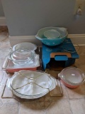 Vintage Pyrex casserole dishes (Pick-up only)