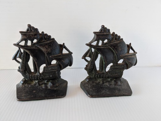 Cast iron ship book ends