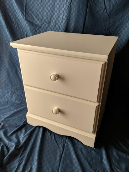 White 2-Drawer NIght Stand