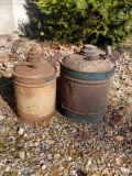 2 Metal Oil Cans