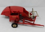 Toy TRU-SCALE Harvester