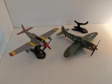 2 Airplanes with Stands