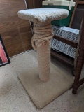 Cat Tower/Scratching Post
