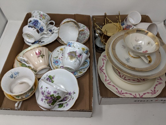 China Tea Cups and Saucers with Holders