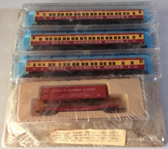 Con-Cor Royal American Circus Passenger Set- NIP