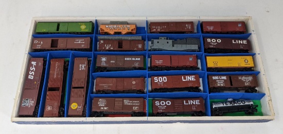20 Pieces Mostly Freight Cars & Texaco Tanker