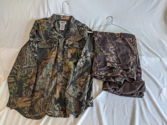 Camouflage Hunting Shirt and Pants