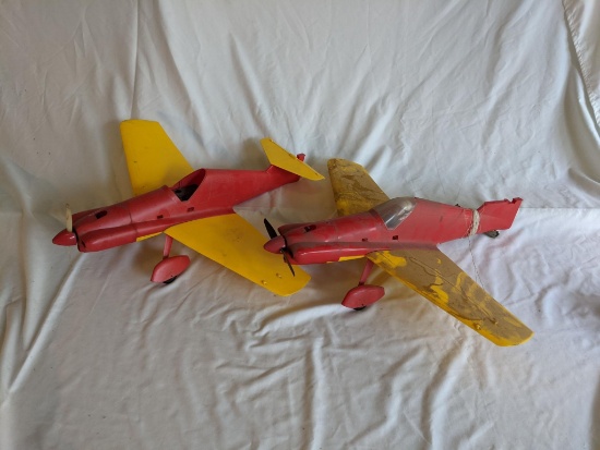 2 Cox Plastic Toy Planes