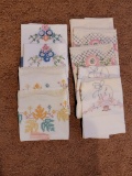 4 Pairs of Embroidered Pillow Cases