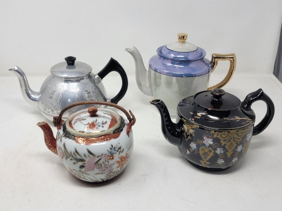 4 Tea Pots