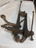 Antique Blacksmith Post Leg Vise with Split Scrolled End Vise Bracket