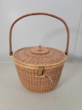 Large Nantucket Style Lidded Basket with Swing Handle