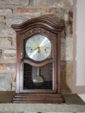 Pine Arch Top Shelf Clock with Key