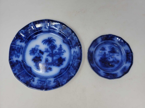 2 Flow Blue Plates