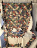 Patchwork Quilt with 2 Pillow Shams