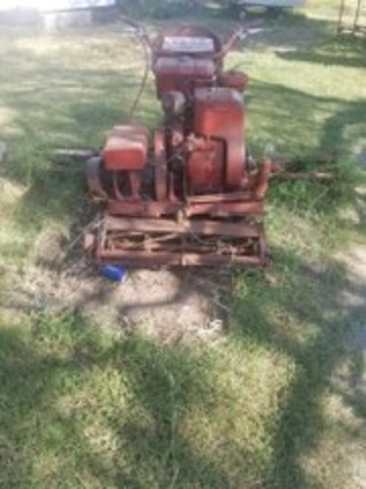 Toro Reel Mower 3 reels Mower unk unk