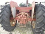 IH 674 Salvage Tractor